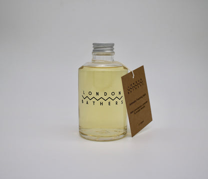 Aromatic Foaming Bath with Lemongrass, Lavender, and Juniper Needle