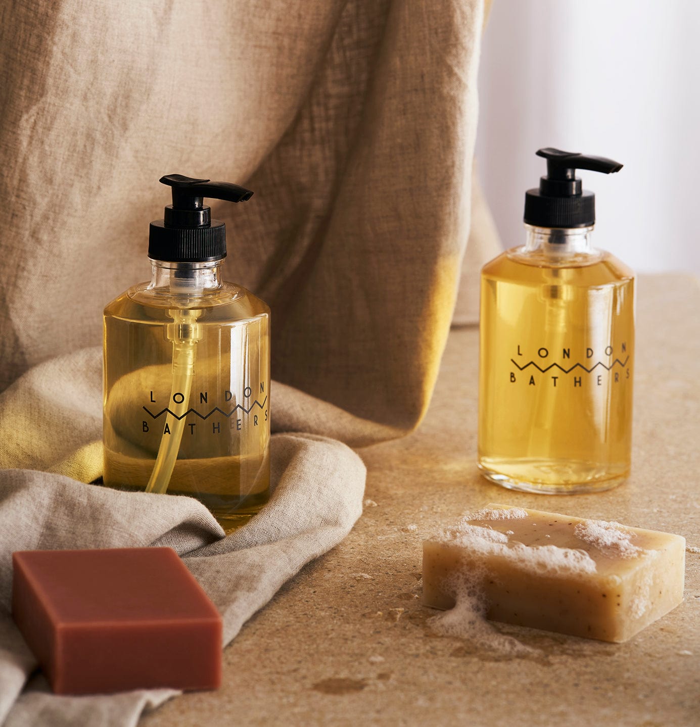 Organic Hand + Body Wash: Tea Tree + Rosemary